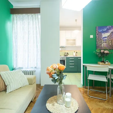 Apartament Retro Center With Yugoslavia Vibes