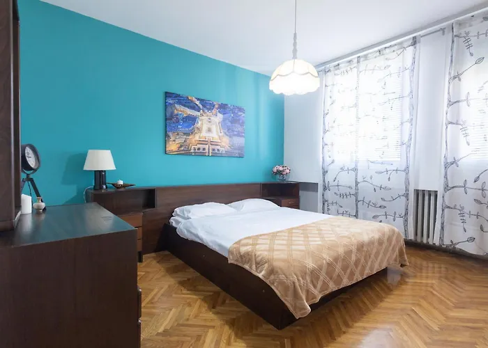 Apartment Retro Center With Yugoslavia Vibes Skopje